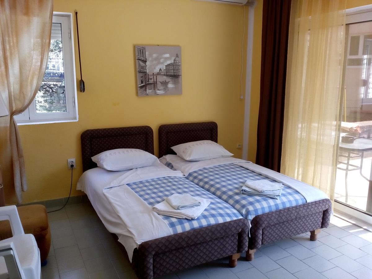 Villa Marija Ulcinj Exterior foto